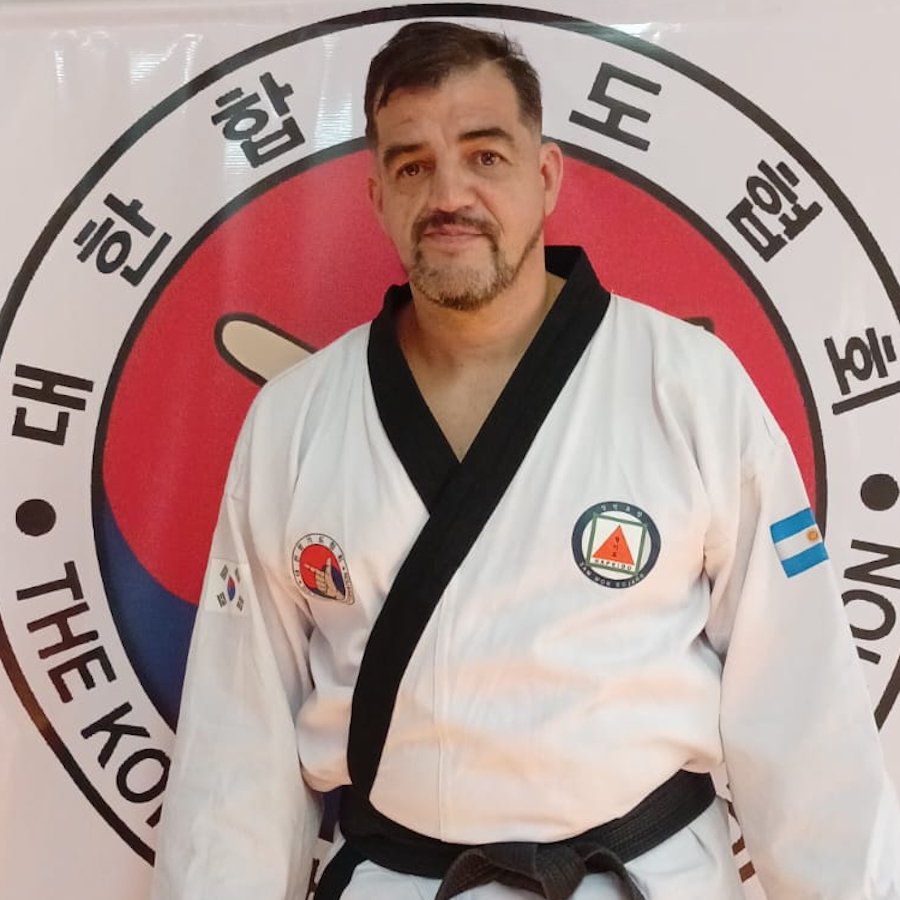 Maestro Javier Busto 6° Dan