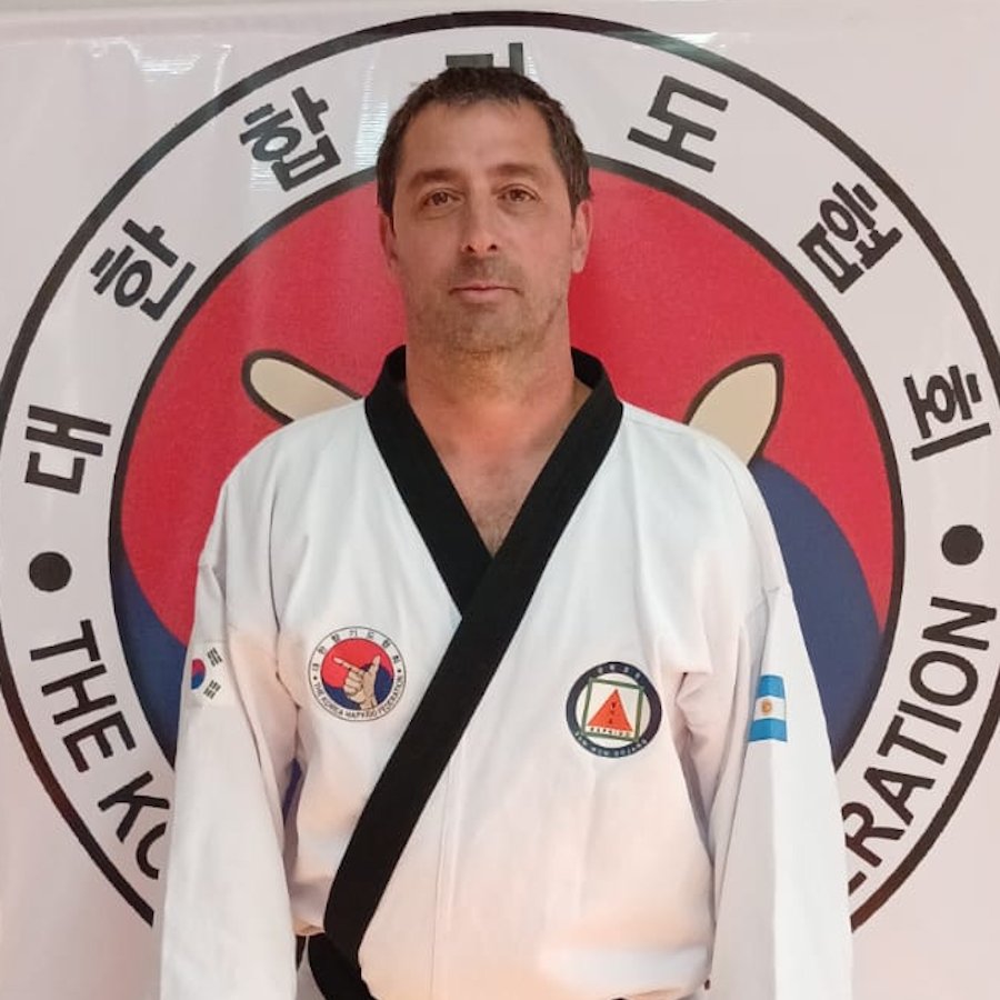 Asistente Rodrigo Carames 1° Dan